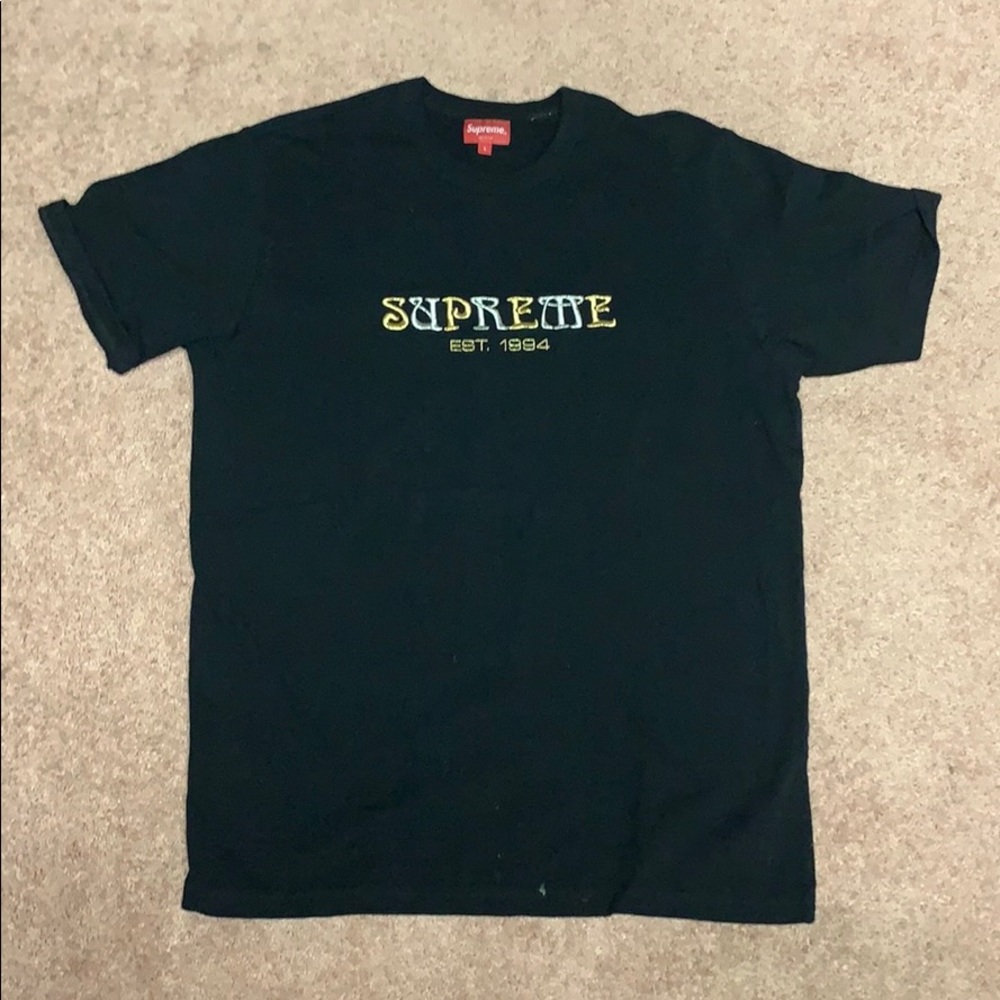 SUPREME Men’s Tee
